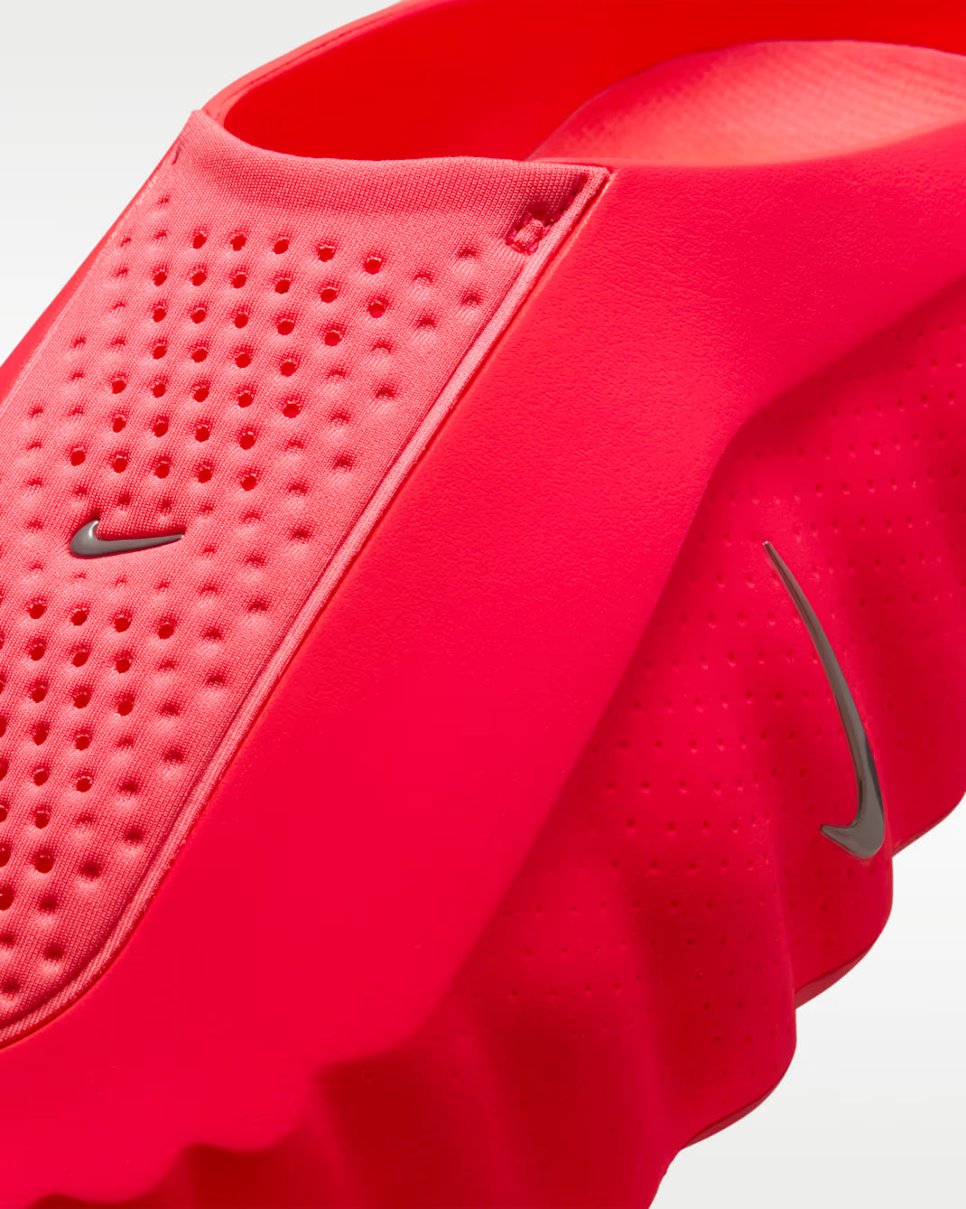 Nike Mind 001